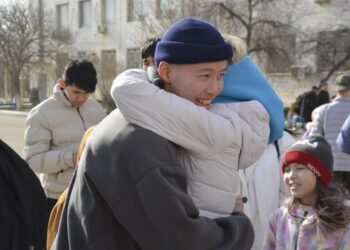 АҚТАУДА КӨКТЕМГІ ӘСКЕРГЕ ШАҚЫРУ НАУҚАНЫ ӨТІП ЖАТЫР