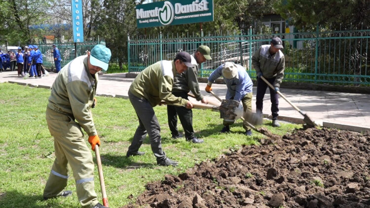 ЖАС САРБАЗДАР ӘСКЕРГЕ АТТАНДЫ
