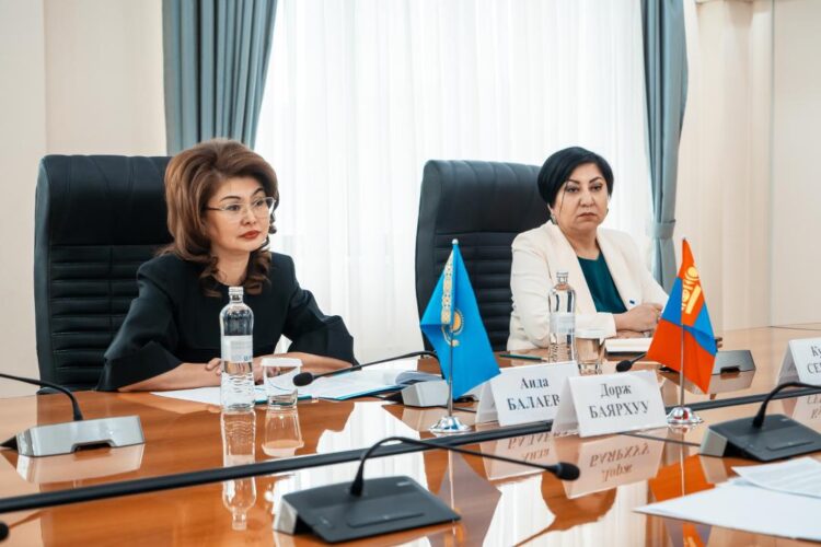 ҚАЗАҚСТАН МОҢҒОЛИЯМЕН МӘДЕНИ-ГУМАНИТАРЛЫҚ ЫНТЫМАҚТАСТЫҚТЫ КҮШЕЙТЕДІ