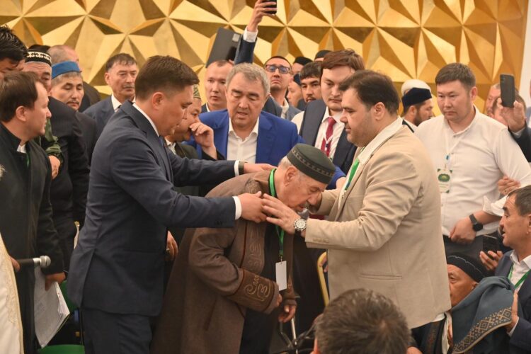 «СЕЙІТЖАН ҚАРИ ЕСЖАНҰЛЫ» МЕШІТІ АШЫЛДЫ