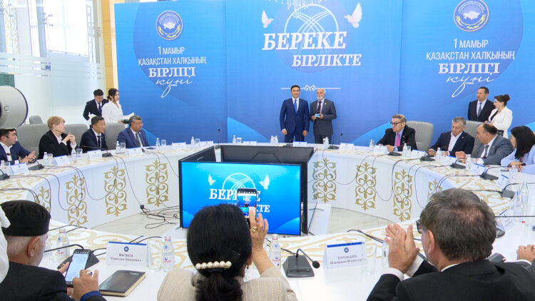 АРДАГЕРЛЕРДІҢ АУЛАСЫ АБАТТАНДЫРЫЛДЫ