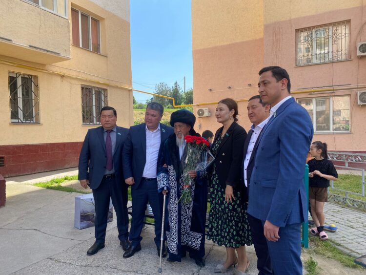 АРДАГЕРЛЕР ЕРЛІГІ ЕЛ ЕСІНДЕ!