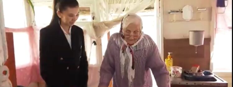 ҒАСЫР ЖАСАҒАН БАТЫР АНА