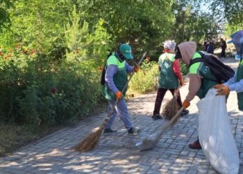 ЭКОЛОГИЯЛЫҚ АКЦИЯ ЖАЛҒАСЫП КЕЛЕДІ