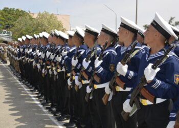 АҚТАУДА ӘСКЕРИ ТЕҢІЗШІЛЕР ӘСКЕРИ АНТ ҚАБЫЛДАДЫ