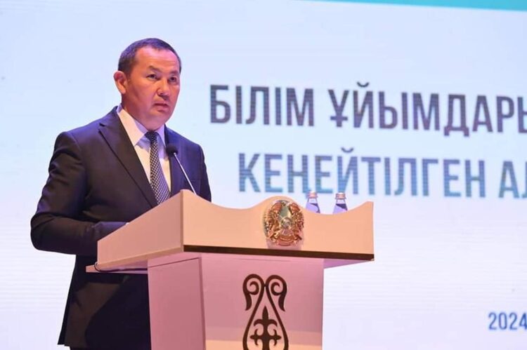 БІЛІМ БАСҚАРМАСЫНЫҢ КЕҢЕЙТІЛГЕН АЛҚА МӘЖІЛІСІ ӨТТІ