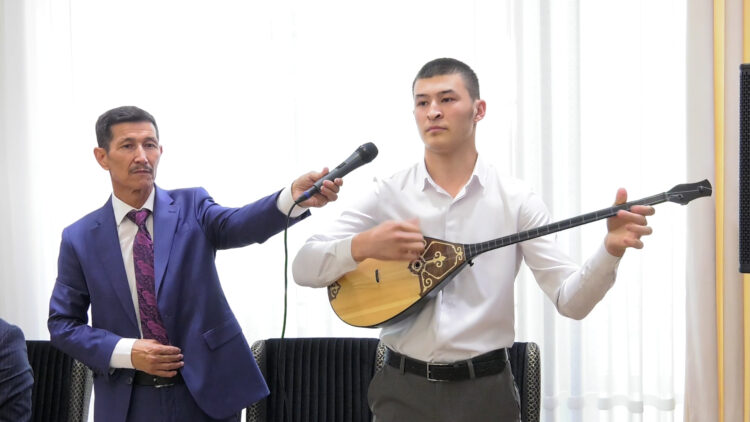 АРДАГЕРЛЕРДІҢ АУЛАСЫ АБАТТАНДЫРЫЛДЫ