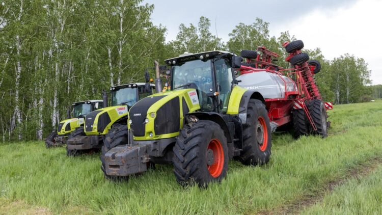 ОЛЖАС БЕКТЕНОВ СҚО-ДА ЕГІС ҚОРЫТЫНДЫСЫМЕН, МАЛ ШАРУАШЫЛЫҒЫ ЖӘНЕ АУЫЛ ШАРУАШЫЛЫҒЫ МАШИНАСЫН ЖАСАУ САЛАСЫНЫҢ ДАМУЫМЕН ТАНЫСТЫ