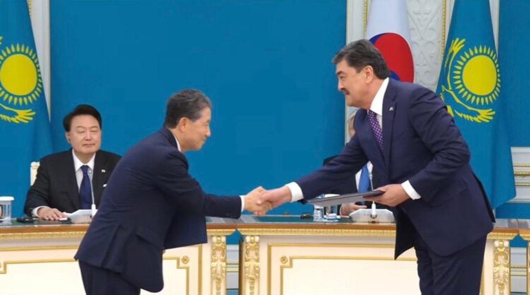 МЕМОРАНДУМҒА ҚОЛ ҚОЙЫЛДЫ