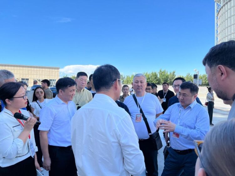 ҚАЗАҚСТАН МЕН ҚЫТАЙ АРАСЫНДАҒЫ ЖҮКТЕРДІ ТАСЫМАЛДАУ КӨЛЕМІ 28 МЛН ТОННАҒА ЖУЫҚ РЕКОРДТЫҚ КӨРСЕТКІШКЕ ЖЕТТІ