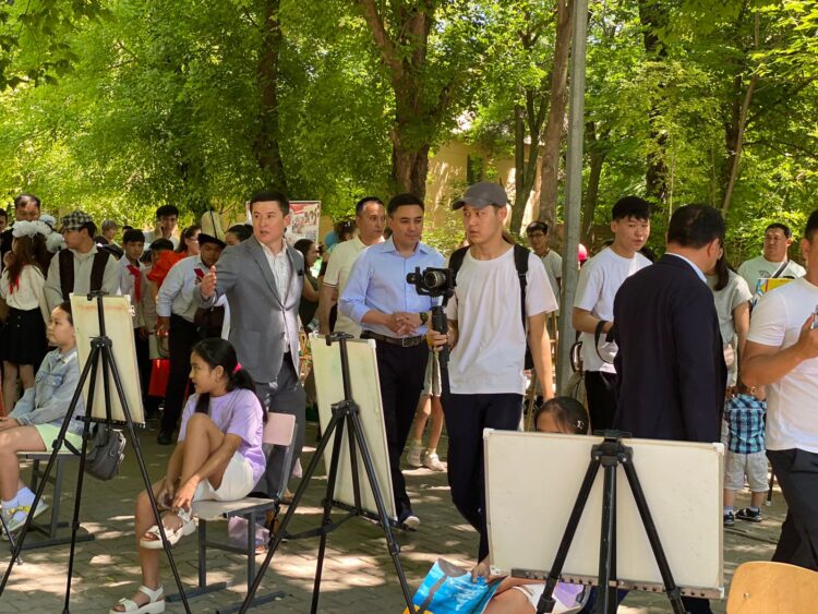 БАҚЫТТЫ БАЛҒЫН ШАҚ — ЖАРҚЫН БОЛАШАҚ