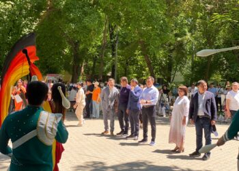 БАҚЫТТЫ БАЛҒЫН ШАҚ — ЖАРҚЫН БОЛАШАҚ