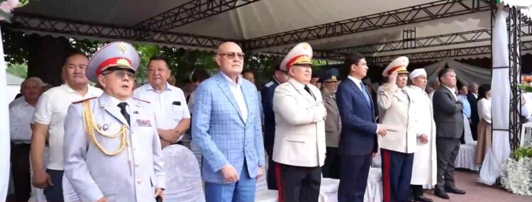 ПОЛИЦЕЙЛЕР КӘСІБИ МЕРЕКЕСІН АТАП ӨТТІ