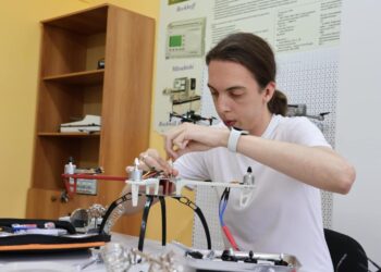 BAITURSYNULY UNIVERSITY-ДЕ ДРОНДАРДЫ БАҒДАРЛАМАЛАУДЫҢ БІРЕГЕЙ ЗЕРТХАНАСЫ АШЫЛДЫ