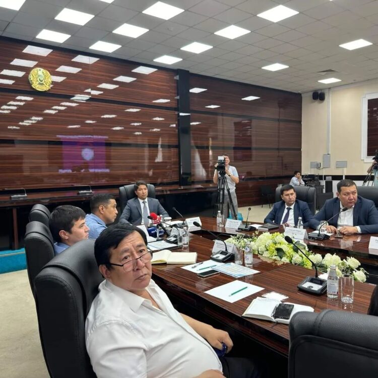 АЛАЯҚТАРДЫҢ АЙЛАСЫНА АЛДАНЫП ҚАЛМАҢЫЗ!