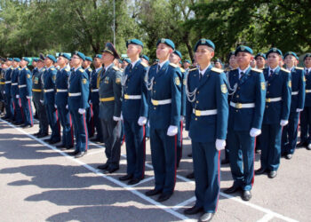 ӘСКЕРИ МЕКТЕПКЕ 40 ЖЫЛ