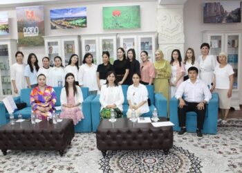 ЖУРНАЛИСТЕРГЕ ҚҰРМЕТ КӨРСЕТІЛДІ