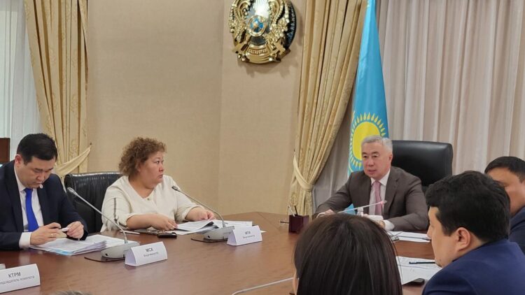 ҚАЗАҚСТАН АСЫЛ ТҰҚЫМДЫ ІРІ ҚАРА ЖӘНЕ ҰСАҚ МАЛ БАСЫН ӘКЕТУГЕ ТЫЙЫМ САЛУДЫ 6 АЙҒА ҰЗАРТТЫ — ВАК