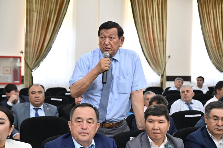 М.ӘШІМБАЕВ БАСТАҒАН СЕНАТОРЛАР МЕГАПОЛИСТЕ