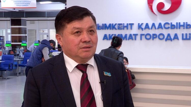 31 АЗАМАТ ТҮРКІСТАН ОБЛЫСЫНЫҢ «ҚҰРМЕТТІ АЗАМАТЫ» АТАНДЫ