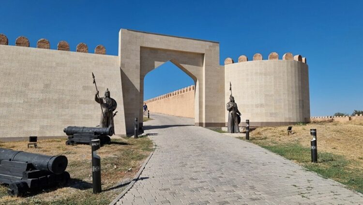 МЕГАПОЛИСТЕГІ ЖЕТІ КӨРНЕКТІ ОРЫН