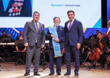 ҚАЛА КҮНІ ЖАҢА КОНГРЕСС-ХОЛЛДА ТОЙЛАНДЫ