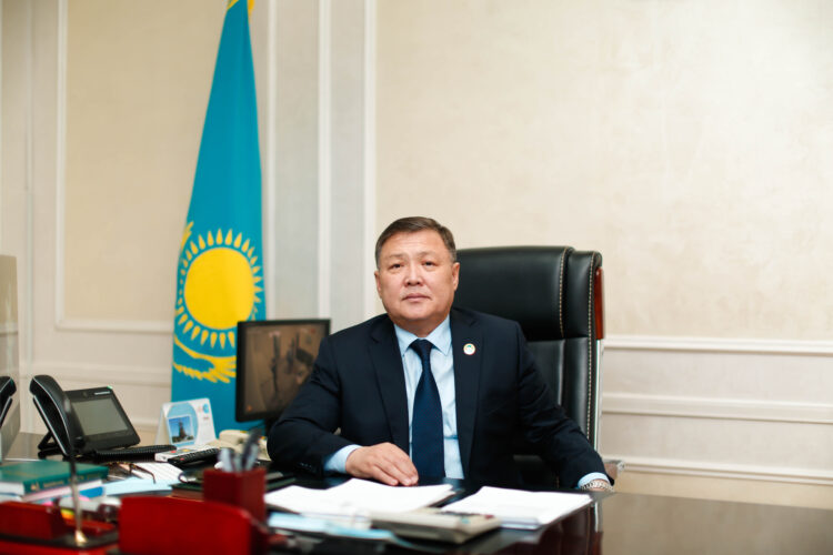 31 АЗАМАТ ТҮРКІСТАН ОБЛЫСЫНЫҢ «ҚҰРМЕТТІ АЗАМАТЫ» АТАНДЫ