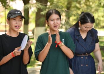 КРЕАТИВТІ ИНДУСТРИЯ ДАМЫП КЕЛЕДІ