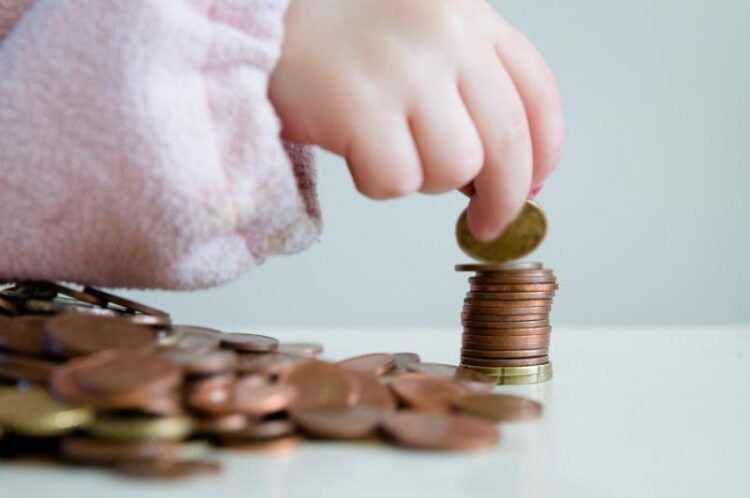 АЛИМЕНТ ТӨЛЕУДЕН ЖАЛТАРҒАН 71 АНА