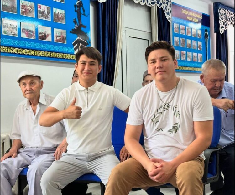 КРЕАТИВТІ ИНДУСТРИЯ ДАМЫП КЕЛЕДІ