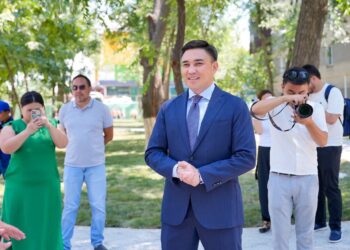 ҚАЛА ӘКІМІНІҢ КӨШПЕЛІ КЕЗДЕСУІ БАСТАЛДЫ