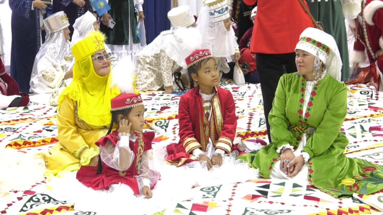 ДӘСТҮРДІ ДӘРІПТЕГЕН БІРЕГЕЙ ОРТАЛЫҚ