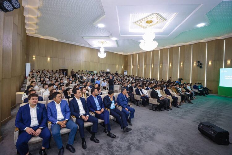 “АЭС БАСҚА СТАНСАЛАРҒА ҚАРАҒАНДА, ЭКОЛОГИЯЛЫҚ ТАЗА”