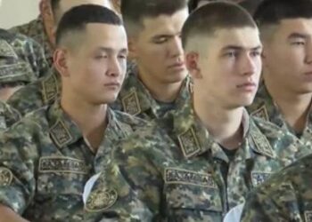 САРБАЗДАР ПРЕЗИДЕНТ ЖОЛДАУЫН ТЫҢДАДЫ