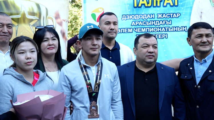 РЕФЕРЕНДУМ ҚАЛАЙ ӨТТІ?