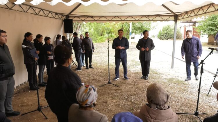 ӘКІММЕН КЕЗДЕСУДЕ ҚОЗҒАЛҒАН ӨЗЕКТІ МӘСЕЛЕЛЕР