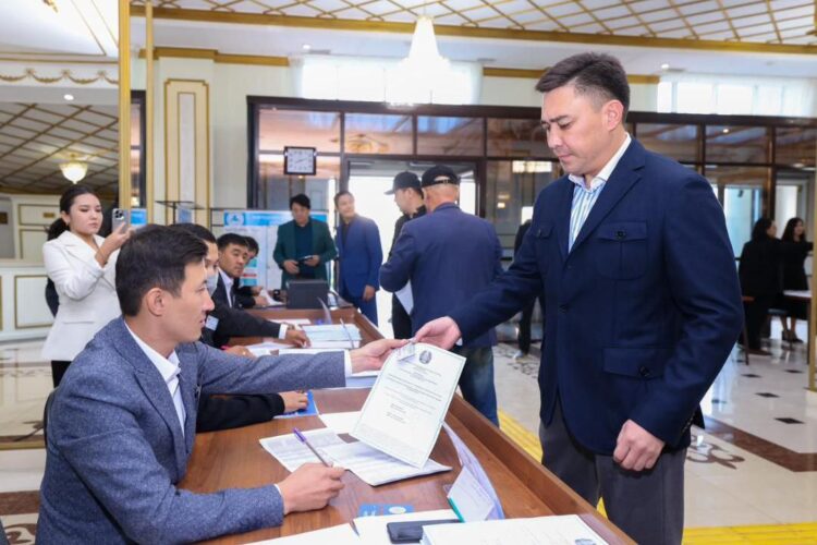 РЕФЕРЕНДУМ ҚАЛАЙ ӨТТІ?