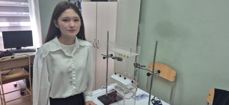 ЖАҢА ЭНЕРГИЯ КӨЗІН АЛУДЫҢ ЖОБАСЫН ЖАСАҒАН ШЫМКЕНТТІК ОҚУШЫ