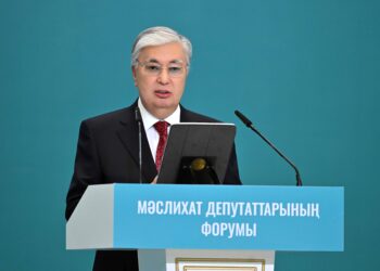 МЕМЛЕКЕТ БАСШЫСЫ БАРЛЫҚ ДЕҢГЕЙДЕГІ МӘСЛИХАТТАР ДЕПУТАТТАРЫНЫҢ II РЕСПУБЛИКАЛЫҚ ФОРУМЫНДА СӨЗ СӨЙЛЕДІ