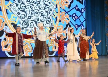 ҰЛТТЫҚ КИІМ – ҰРПАҚҚА МҰРА