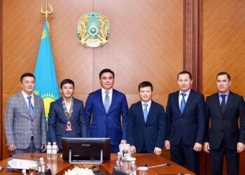 ҚАЛА ӘКІМІ ӘЛЕМ ЧЕМПИОНДАРЫН ҚАБЫЛДАДЫ