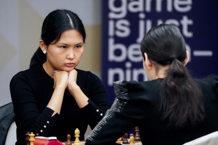 ШАХМАТТАН ӘЙЕЛДЕР АРАСЫНДАҒЫ ГРАН-ПРИ МӘРЕСІНЕ ЖЕТТІ