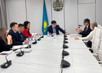 ҚАРЖЫ МИНИСТРІ МӘДИ ТАКИЕВ АЗАМАТТАРДЫ ЖЕКЕ МӘСЕЛЕЛЕРІ БОЙЫНША ҚАБЫЛДАДЫ