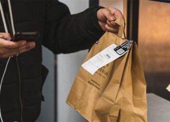 ҚАЗАҚСТАНДА ТАМАҚ ЖЕТКІЗУ ҚЫЗМЕТІНЕ ҚОЙЫЛАТЫН ЖАҢА ТАЛАПТАР БЕКІТІЛДІ