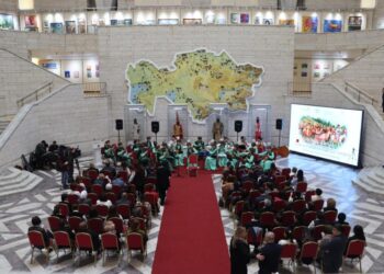 АЛМАТЫДАҒЫ МЕМЛЕКЕТТІК ОРТАЛЫҚ МУЗЕЙІНДЕ ІІІ ХАЛЫҚАРАЛЫҚ «ҰЛЫ ДАЛАНЫҢ ҰЛТТЫҚ ДӘСТҮРЛЕРІ» АТТЫ ҒЫЛЫМИ ФОРУМ ӨТТІ
