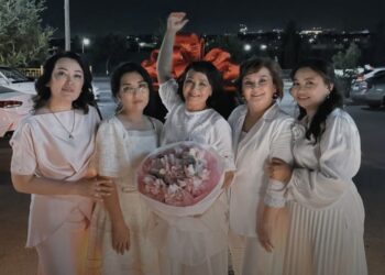 ҮЗДІК ЖЕТЕКШІЛЕР МАРАПАТТАЛДЫ