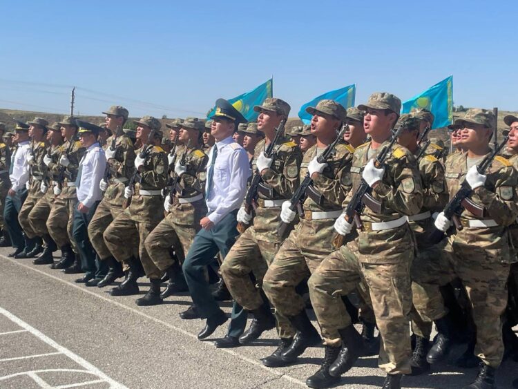 ӘСКЕРИ АНТ – ЕРЛІКТІҢ АЛҒАШҚЫ БАСПАЛДАҒЫ