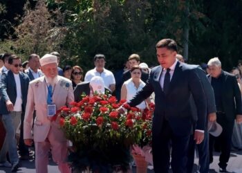 ҰЛЫ ОЙШЫЛДЫҢ РУХЫМЕН ЖҮЗДЕСКЕН КҮН