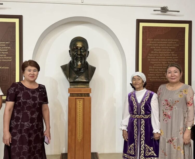 ХАКІМ АБАЙ МҰРАСЫ ҰЛЫҚТАЛДЫ