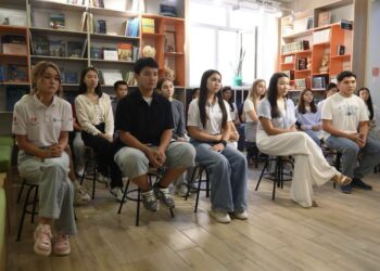 ЖАСТАР ПАТРИОТИЗМНІҢ МӘНІН ТАЛҚЫЛАДЫ